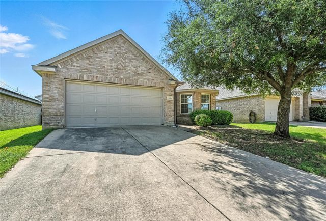 12001 Bellegrove Road, Burleson, TX 76028