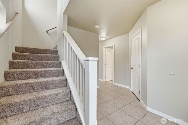 226 E Whitman Drive, College Place, WA 99324