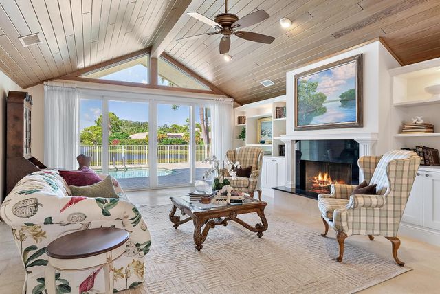 2500 NW Hollyberry Lane, Palm City, FL 34990