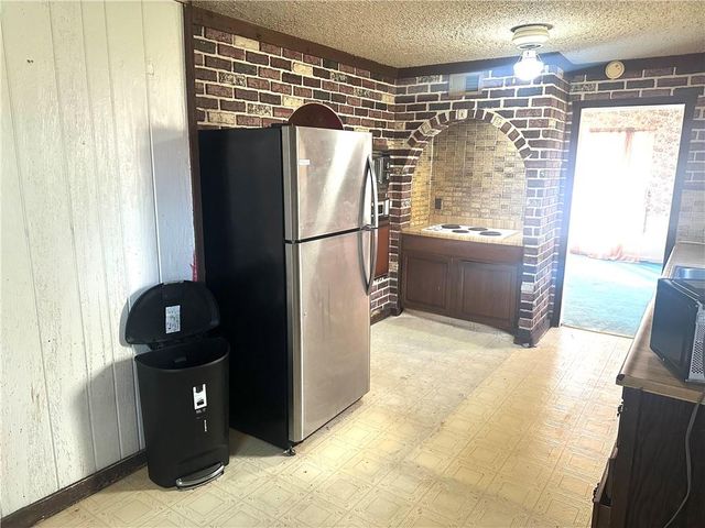 7427 Harrison Street, Kansas City, MO 64131