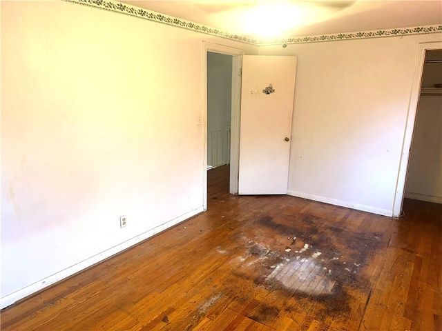 7427 Harrison Street, Kansas City, MO 64131