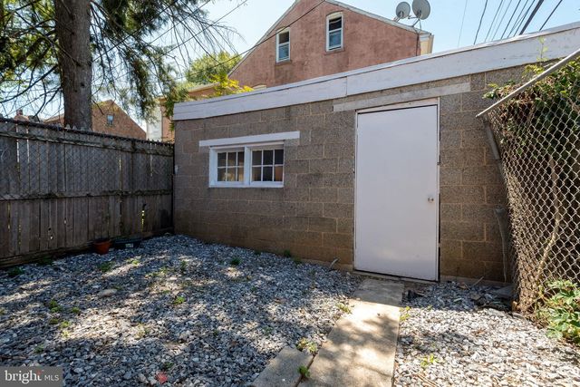 126 N QUEEN ST, York, PA 17403