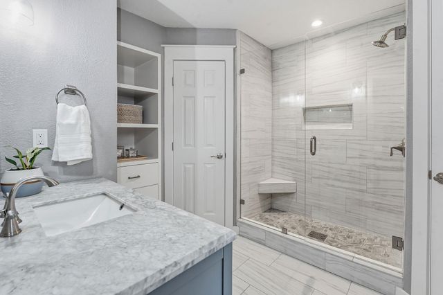 4810 Pelham DR, Austin, TX 78727
