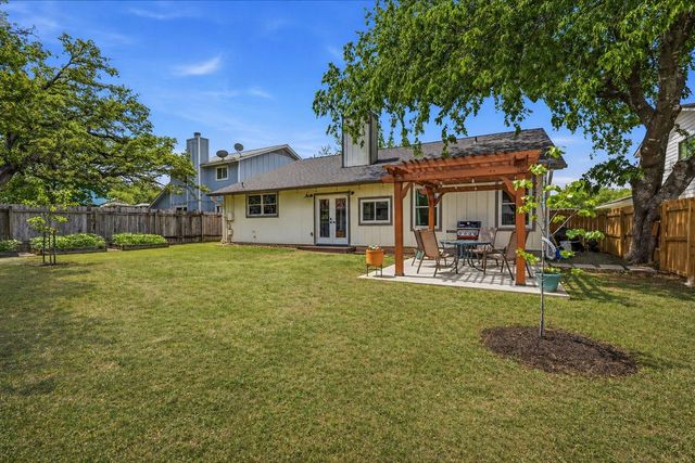 4810 Pelham DR, Austin, TX 78727
