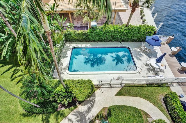101 N Birch Road 102, Fort Lauderdale, FL 33304