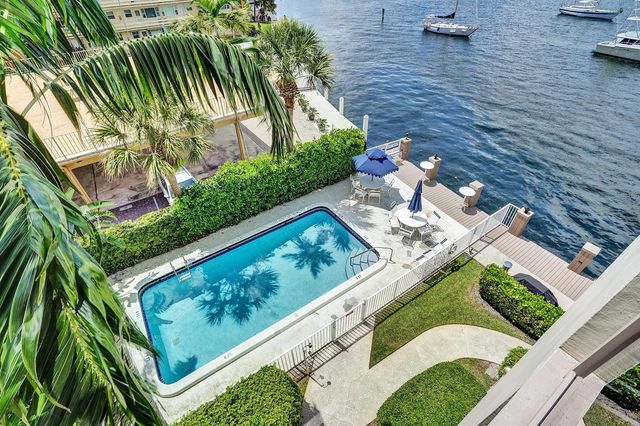 101 N Birch Road 102, Fort Lauderdale, FL 33304