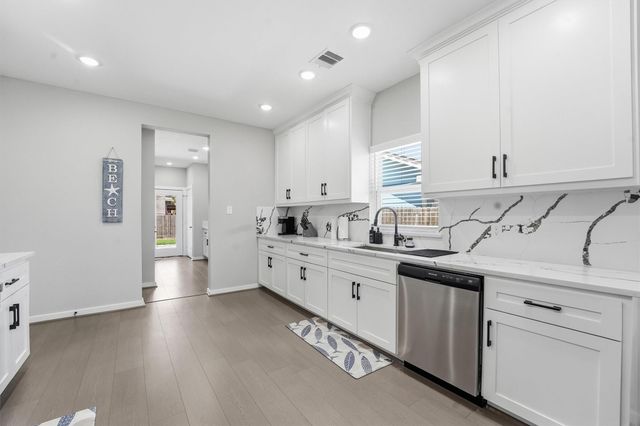 1804 Ursuline Street, Galveston, TX 77550