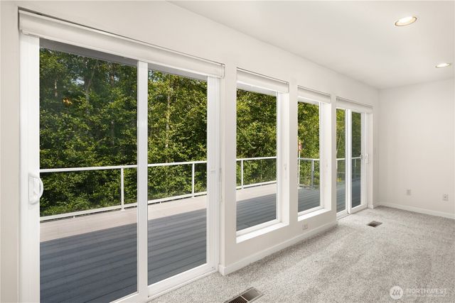 70 Fernridge Lane, Port Ludlow, WA 98365