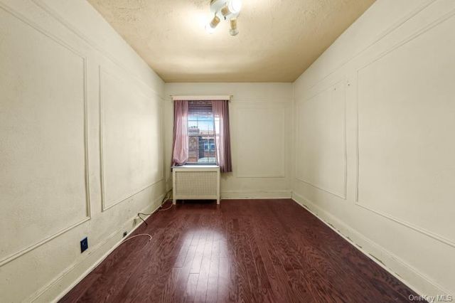 13009 227th Street, Laurelton, NY 11413