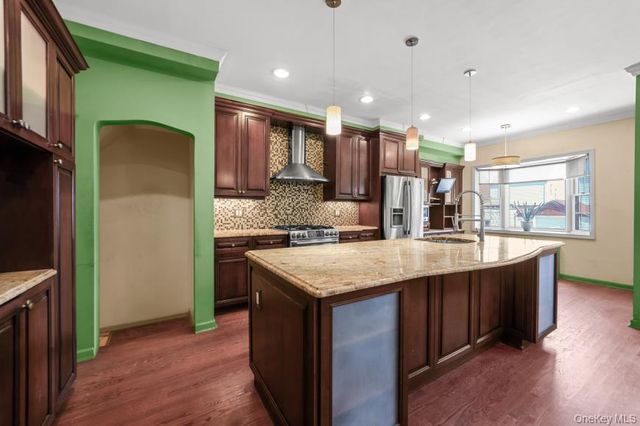 13009 227th Street, Laurelton, NY 11413