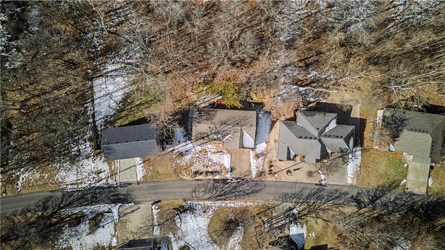 12 Rettendon Lane, Bella Vista, AR 72714