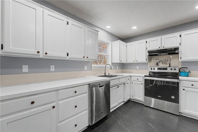 12 Rettendon Lane, Bella Vista, AR 72714