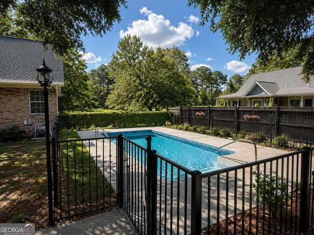 390 Central Avenue, Guyton, GA 31312