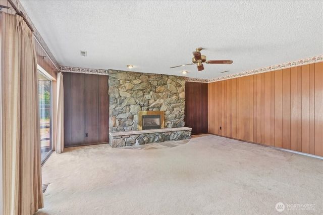 1318 F Street SE, Auburn, WA 98002