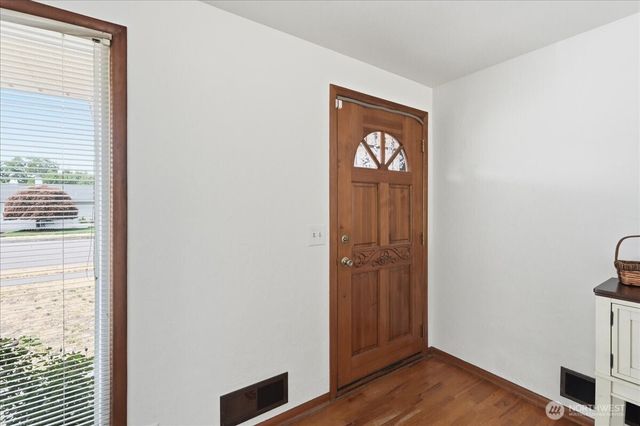 1318 F Street SE, Auburn, WA 98002