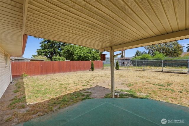 1318 F Street SE, Auburn, WA 98002