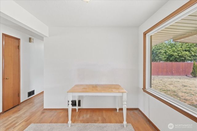 1318 F Street SE, Auburn, WA 98002