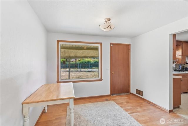 1318 F Street SE, Auburn, WA 98002