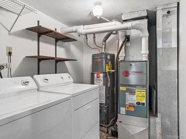 7981 S Cedar St, Littleton, CO 80120