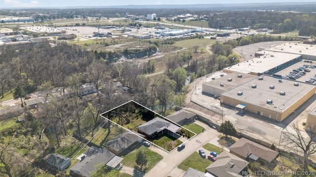 4105 Fleetwood Drive, Bartlesville, OK 74006