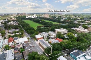 20 W Duffy Street D, Savannah, GA 31401