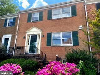 13 E CLIFF STREET, Alexandria, VA 22301