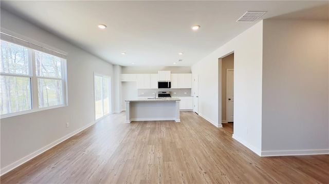 2389 Brown Dove Way, Grayson, GA 30017