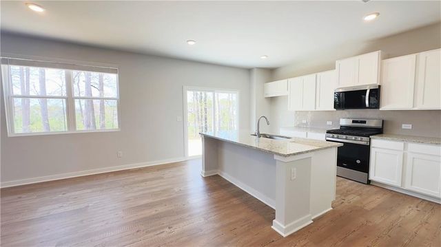 2389 Brown Dove Way, Grayson, GA 30017