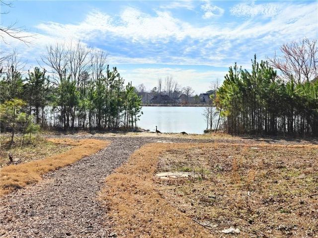 2389 Brown Dove Way, Grayson, GA 30017