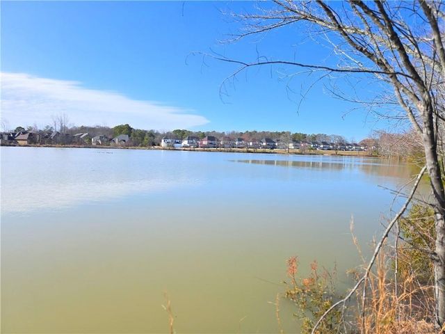 2389 Brown Dove Way, Grayson, GA 30017