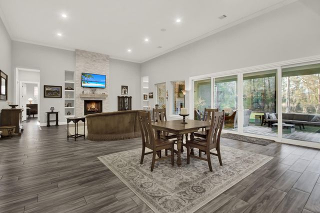 25127 W Tara Plantation Drive, Tomball, TX 77375