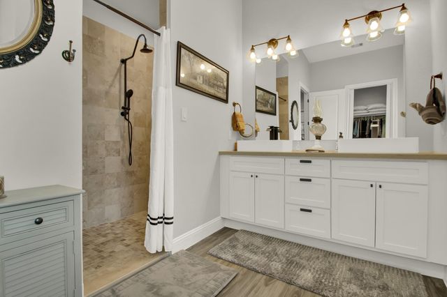 25127 W Tara Plantation Drive, Tomball, TX 77375