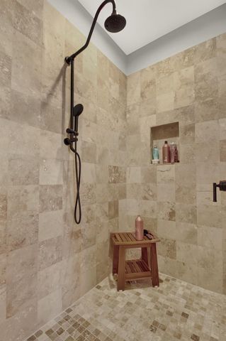 25127 W Tara Plantation Drive, Tomball, TX 77375