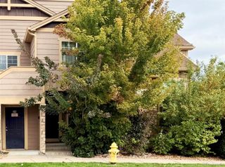 5752 S Addison Way D, Aurora, CO 80016