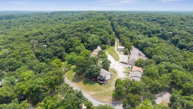 135 Private Road 96 11, Eucha, OK 74342