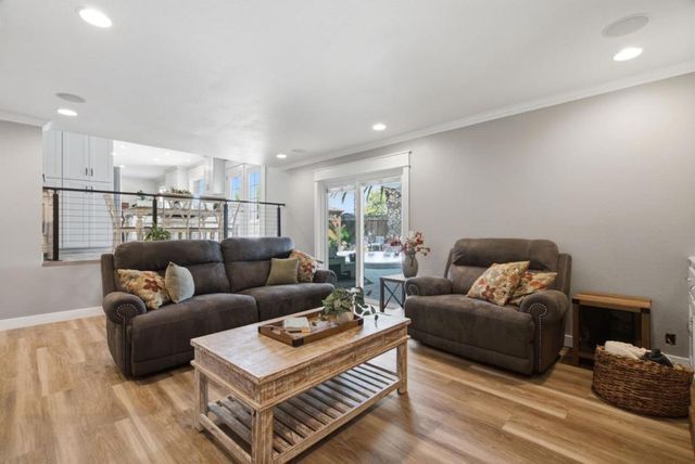 495 London Drive, Gilroy, CA 95020