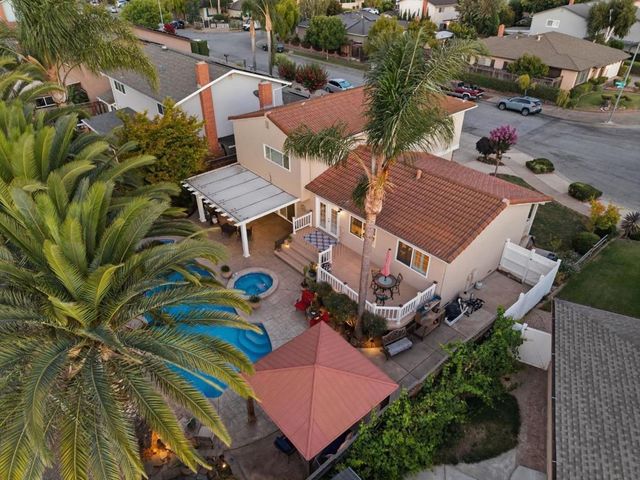 495 London Drive, Gilroy, CA 95020