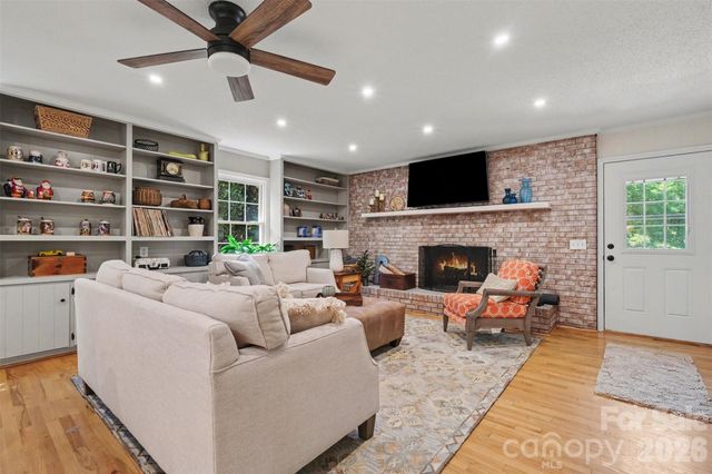1203 Flintshire Drive, Albemarle, NC 28001