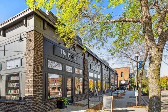 10318 Birchwood Circle, Victoria, MN 55318