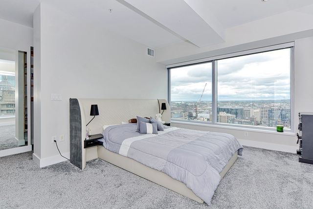 110 Stuart St 23B, Boston, MA 02116