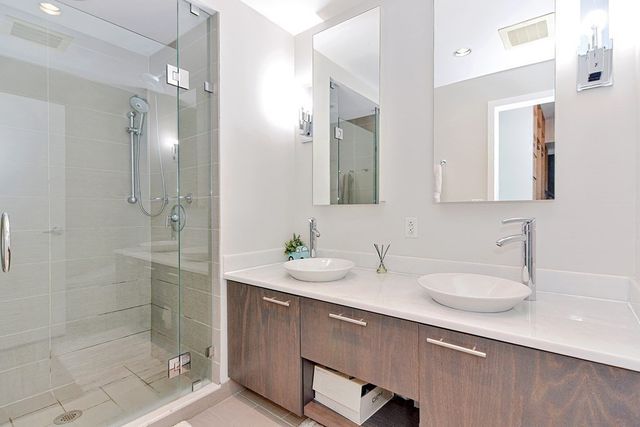 110 Stuart St 23B, Boston, MA 02116