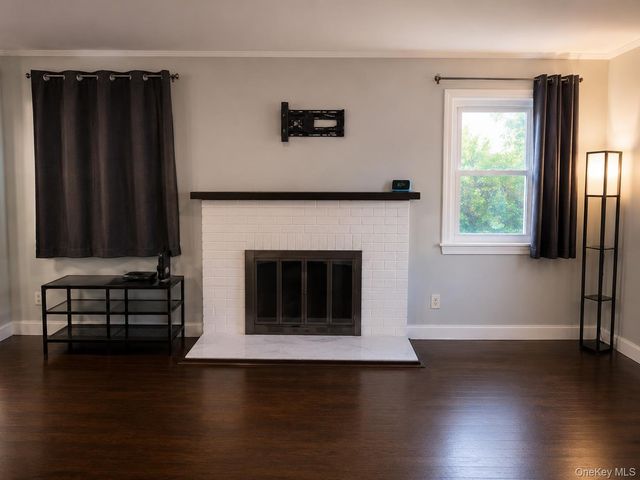 187 Perry Street, Hempstead, NY 11550