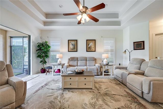 7587 Moorgate Point WAY, Naples, FL 34113