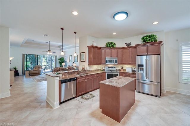 7587 Moorgate Point WAY, Naples, FL 34113