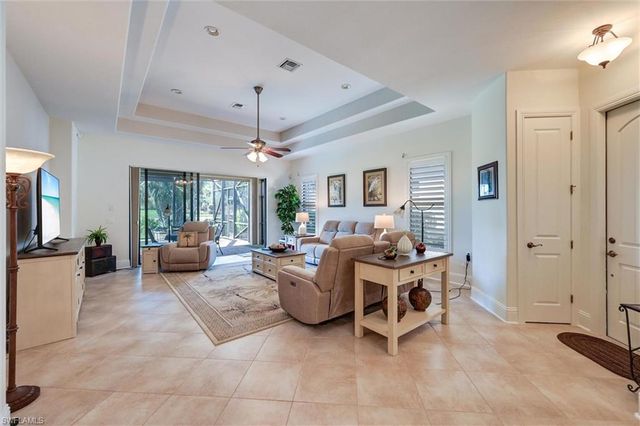 7587 Moorgate Point WAY, Naples, FL 34113