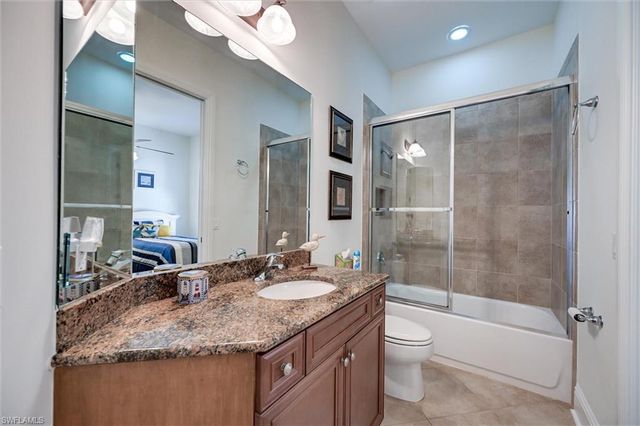 7587 Moorgate Point WAY, Naples, FL 34113