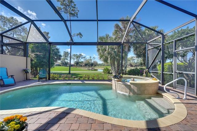 7587 Moorgate Point WAY, Naples, FL 34113