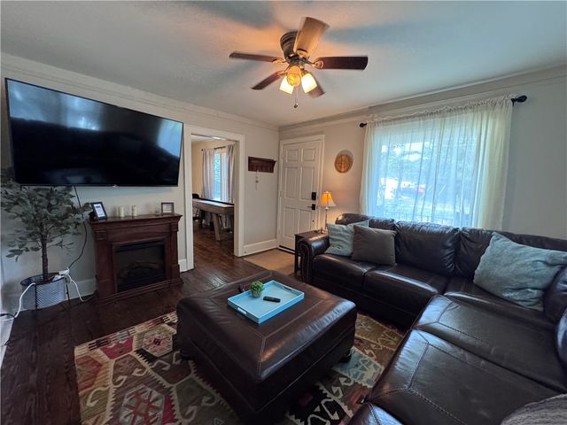 129 Bountyland Road, Seneca, SC 29678