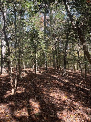 2425 Jolly Pond RD, Williamsburg, VA 23188