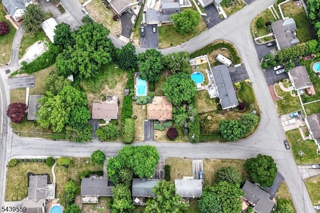 9 Ricker Rd, West Milford Twp., NJ 07435